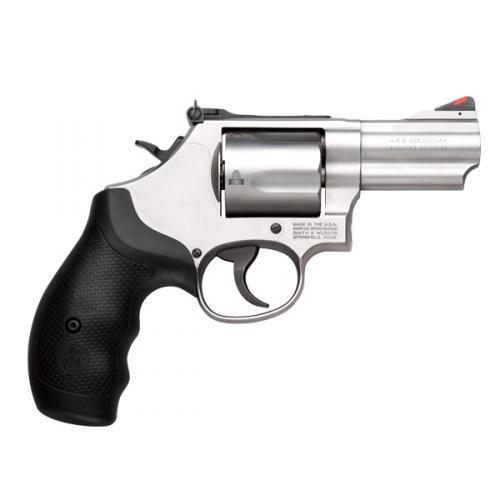Smith n Wesson revolver . 38